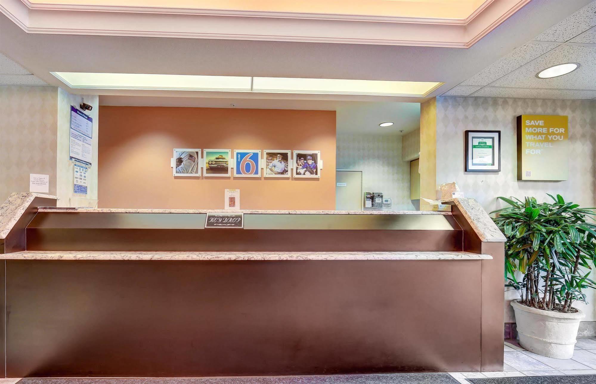 Motel 6-Roseburg, Or Εξωτερικό φωτογραφία